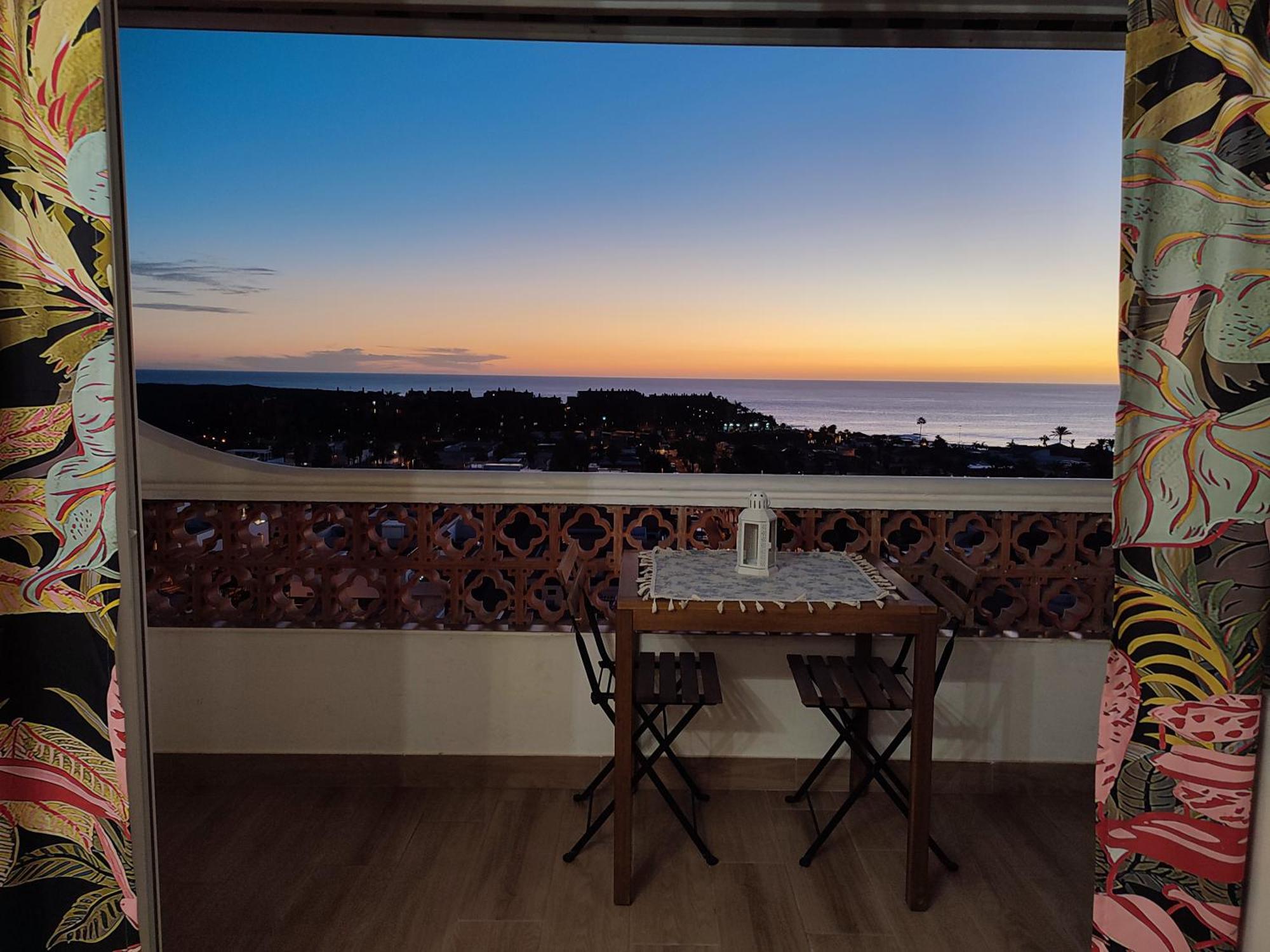 Margherita House Tenerife, Wonderful Ocean View Apartment Palm-mar Exterior photo